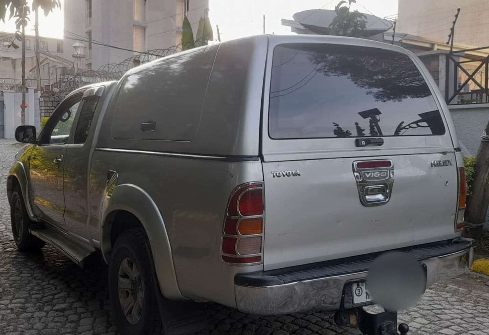 2010 Toyota Hilux — photo 4