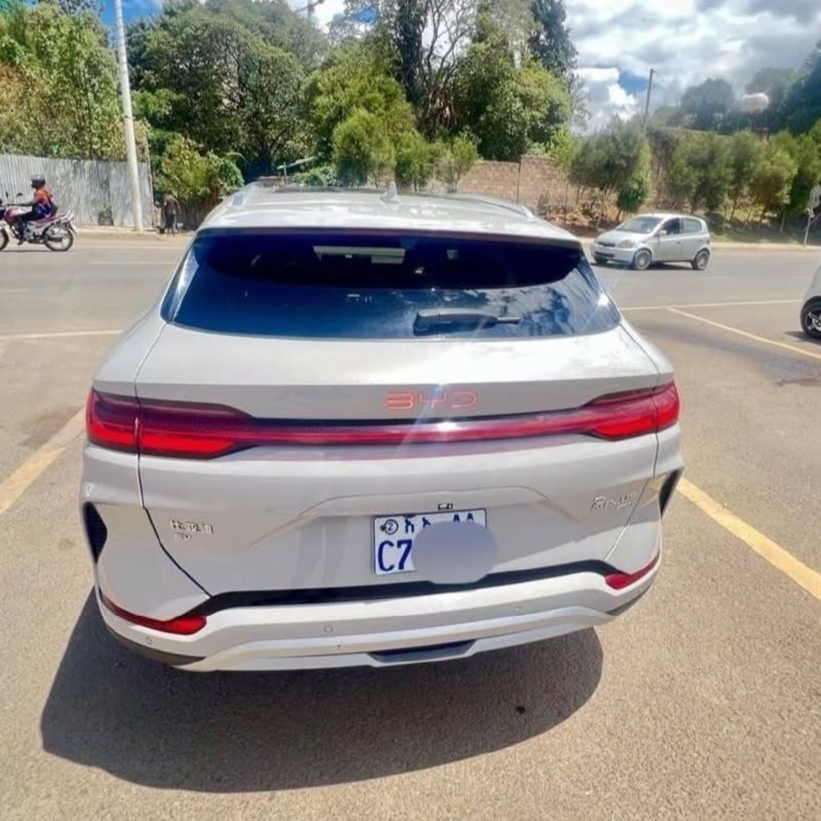 2025 BYD Song Plus — photo 2