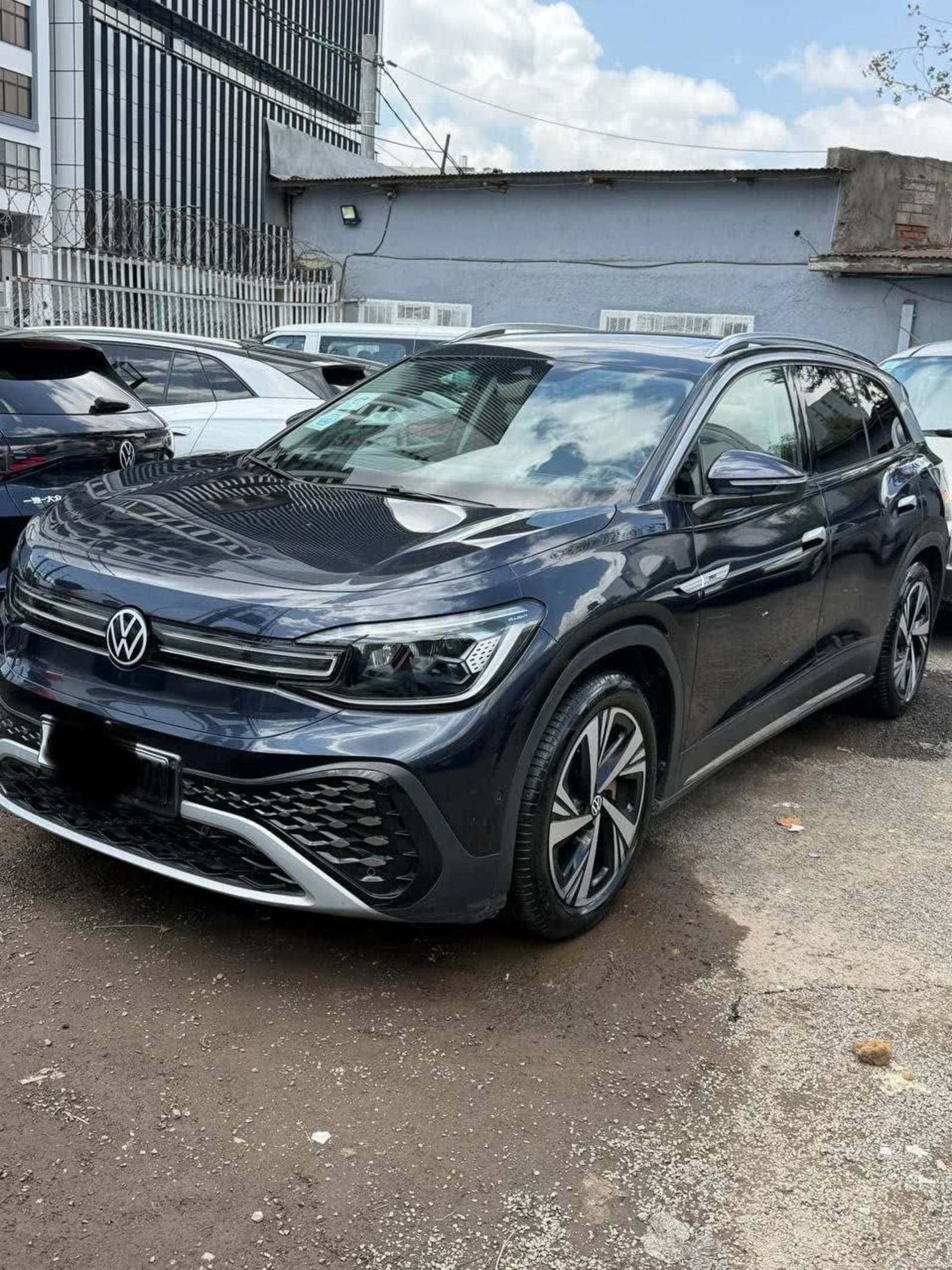 2022 Volkswagen iD.6 Crozz Pro — photo 4