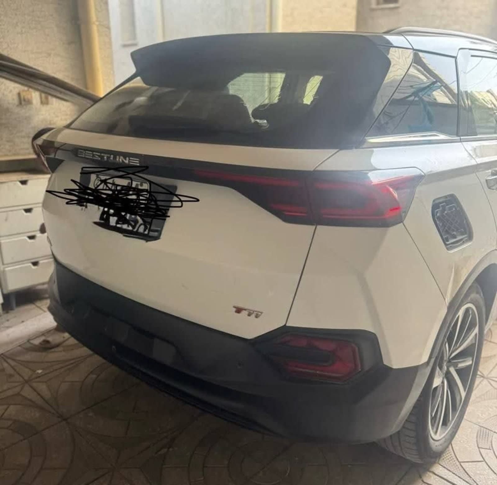2022 FAW Bestune T77