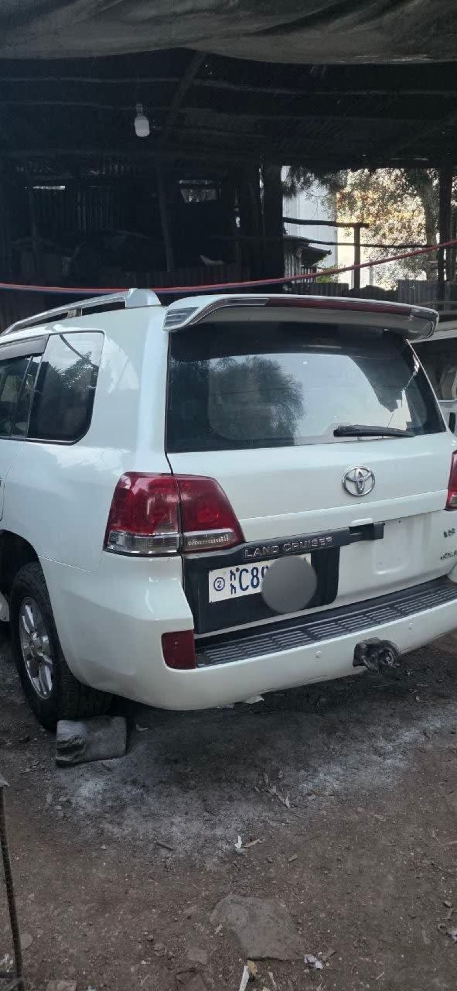 2008 toyota land cruiser v8 โ photo 2