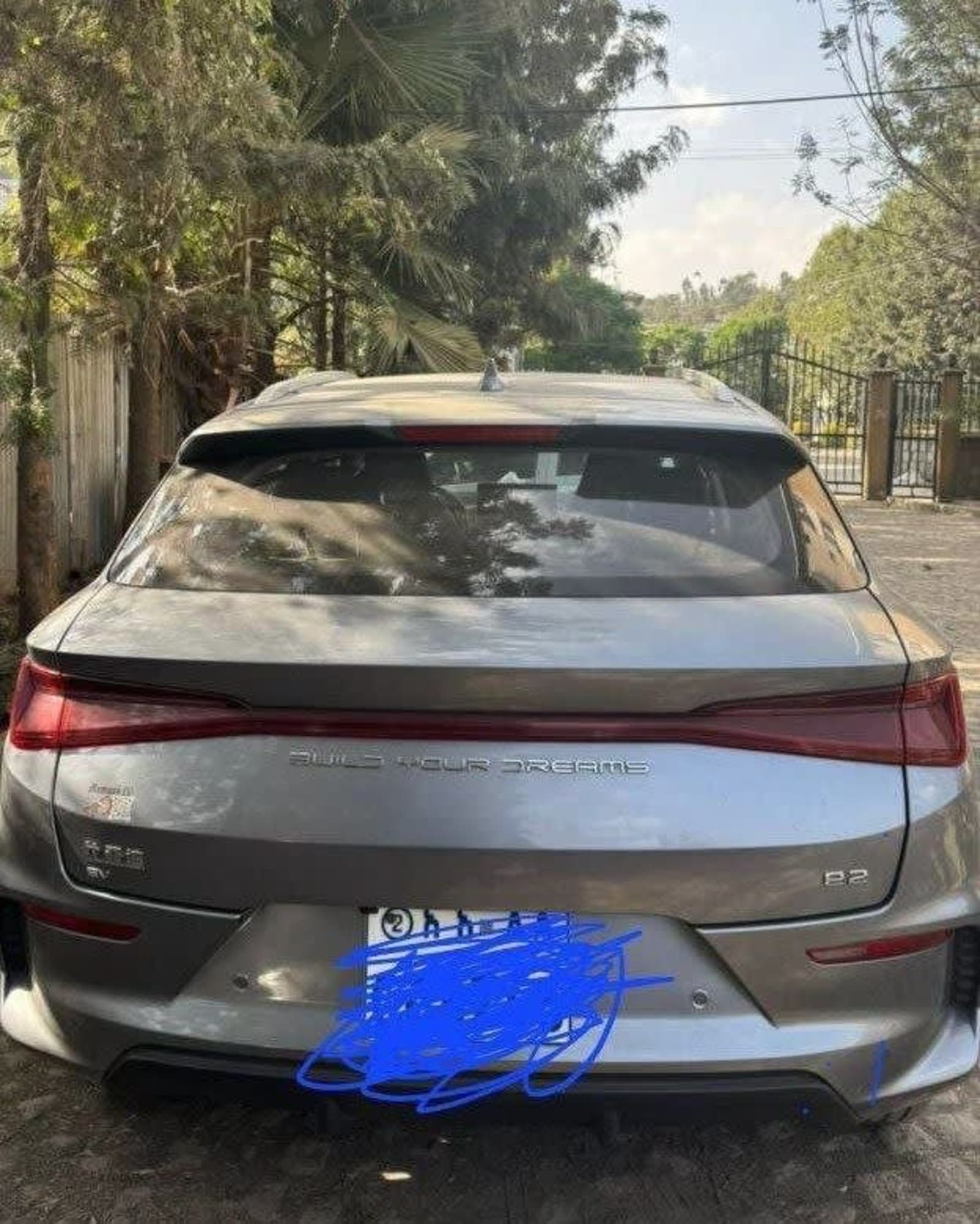 2024 BYD E2 — photo 3