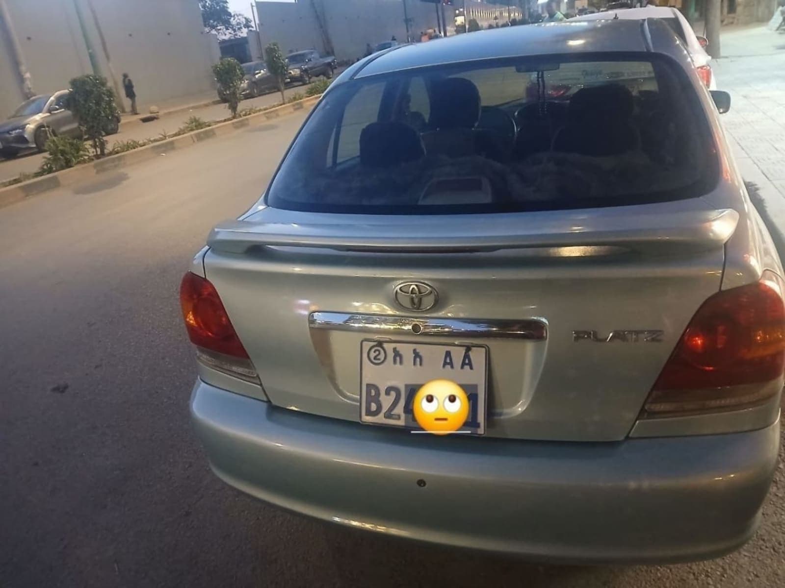 2005 Toyota Pliz