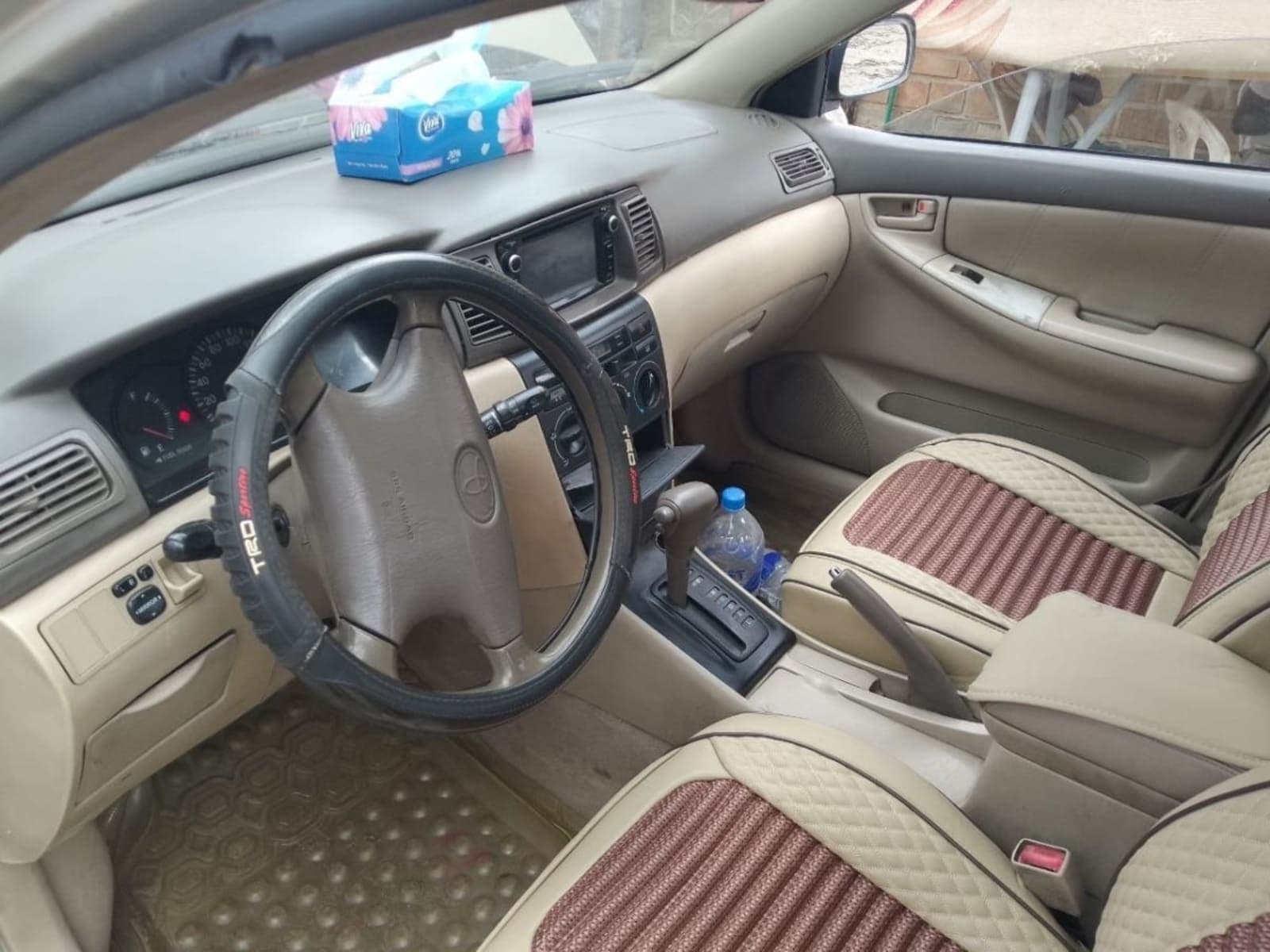 2005 Toyota Platz — photo 4