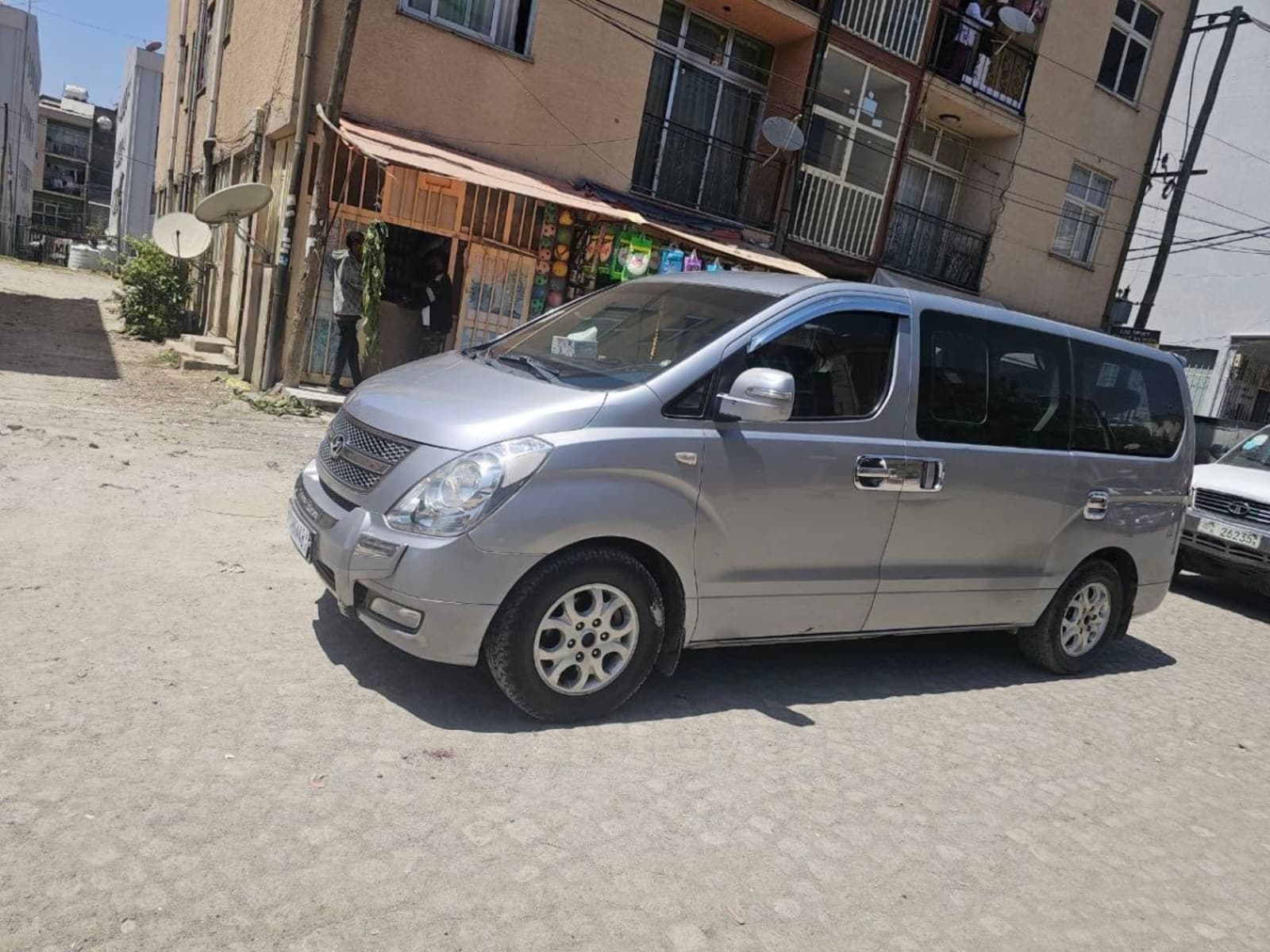 2013 Hyundai Starex — photo 8