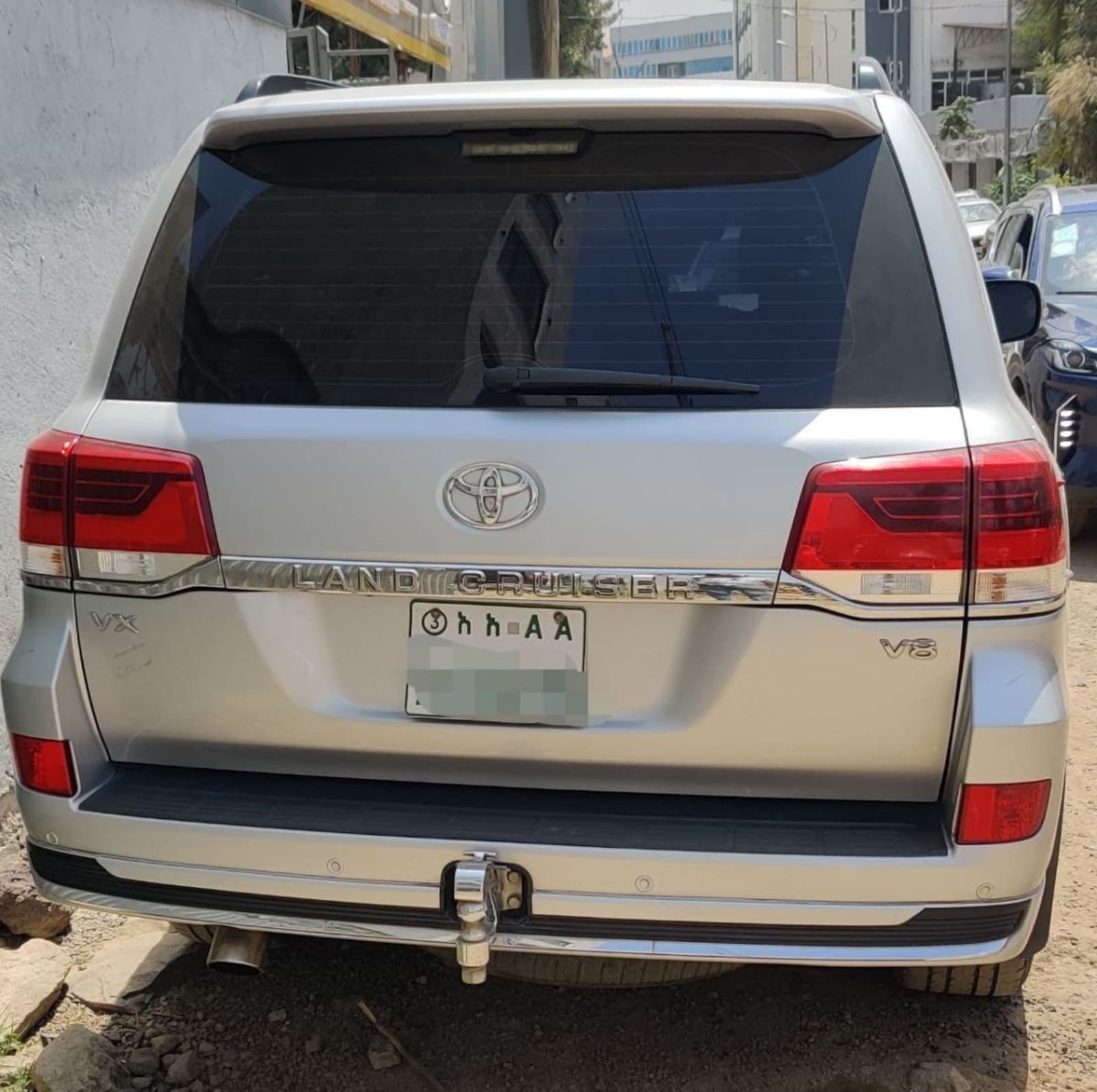 2019 Toyota Landcruiser VXR — photo 2