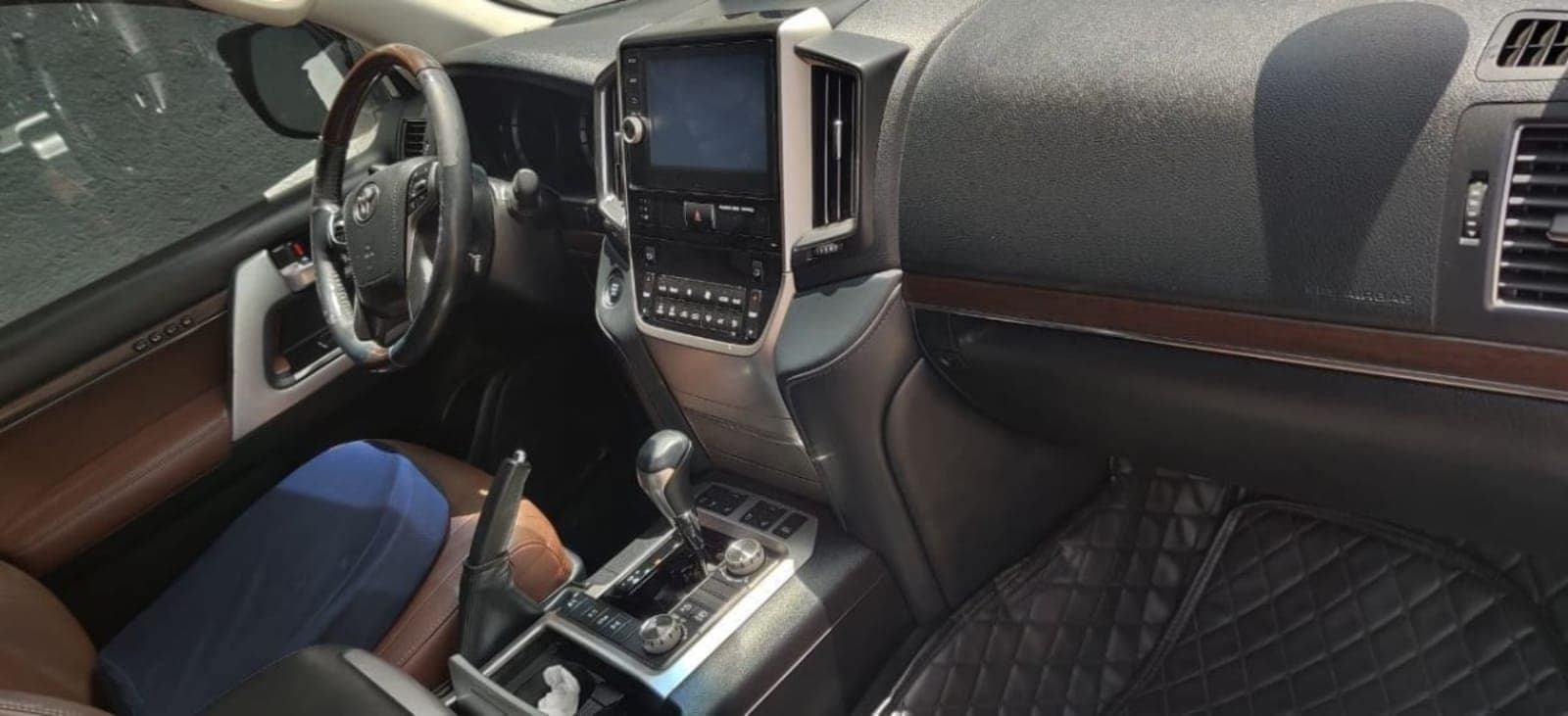 2019 Toyota Landcruiser VXR — photo 3
