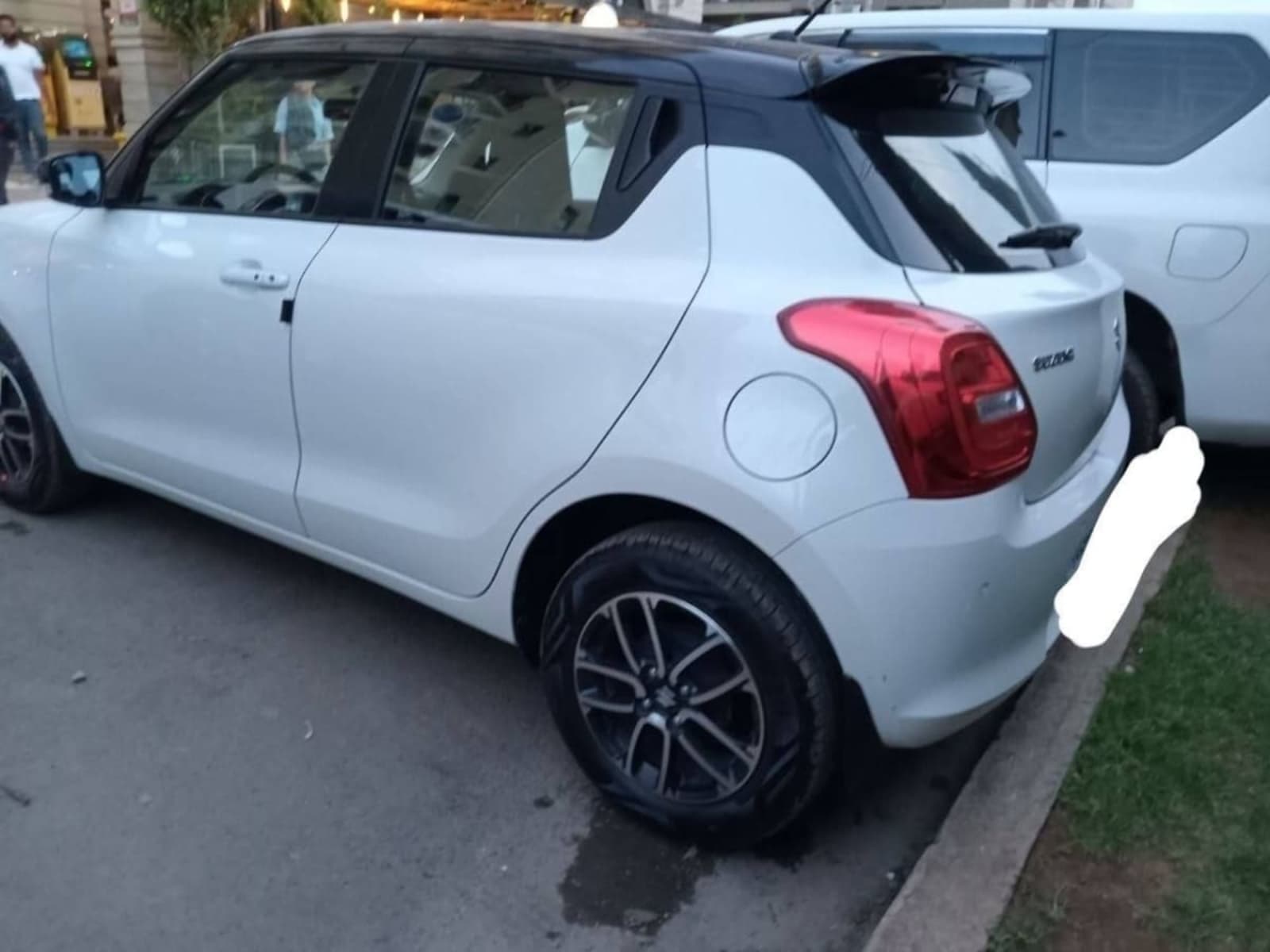 2022 Suzuki Swift — photo 3