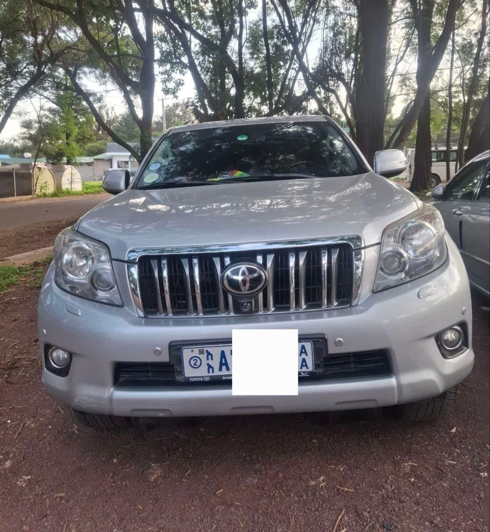 2012 Toyota Land-cruiser Prado