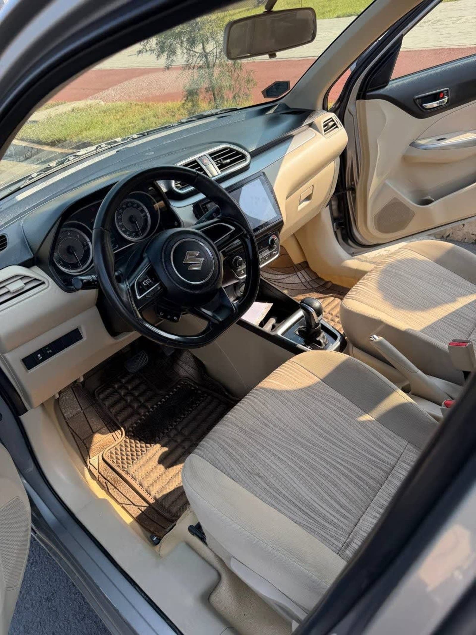 2022 Suzuki Dzire — photo 5