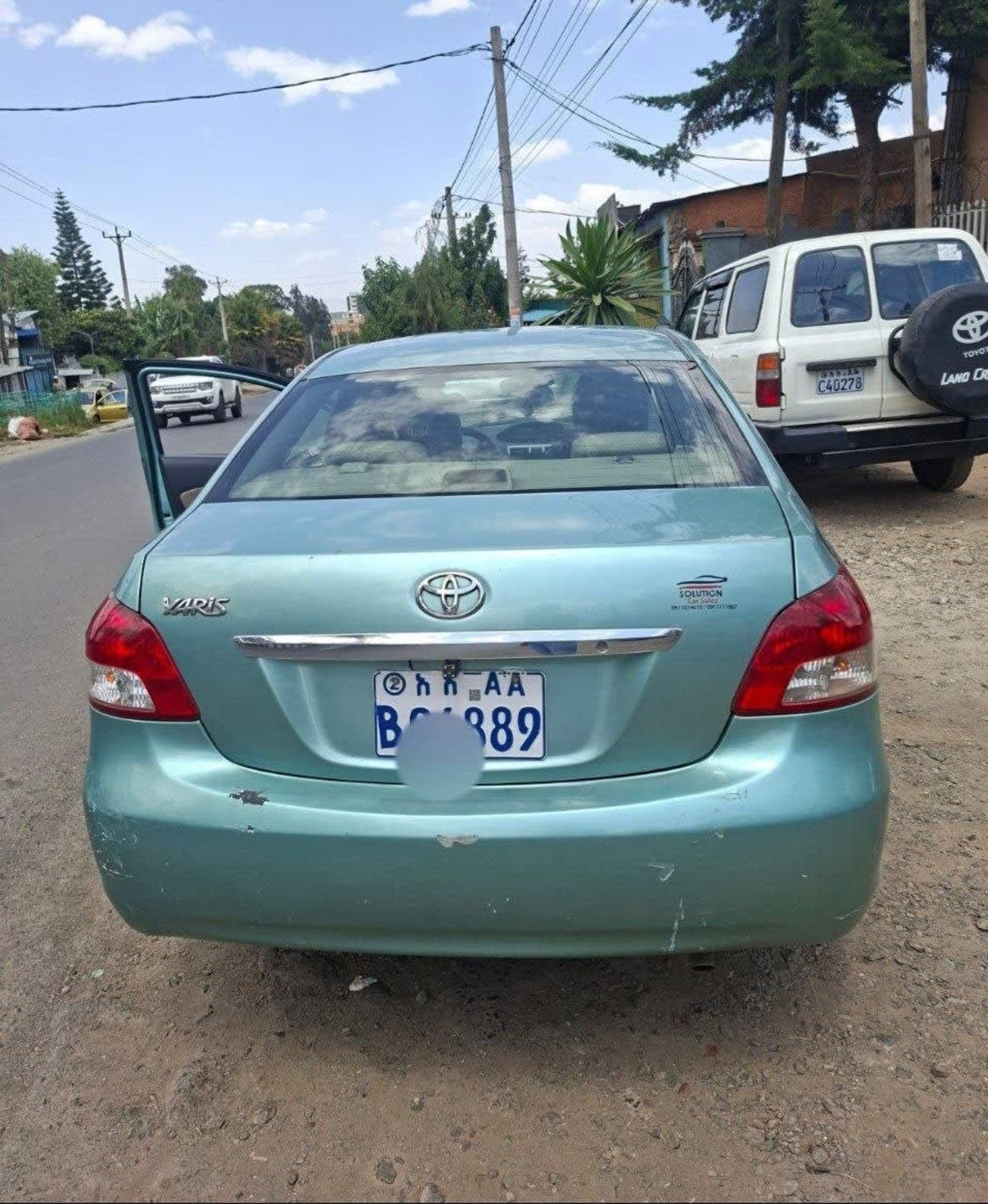 2008 Toyota Yaris Belta — photo 2