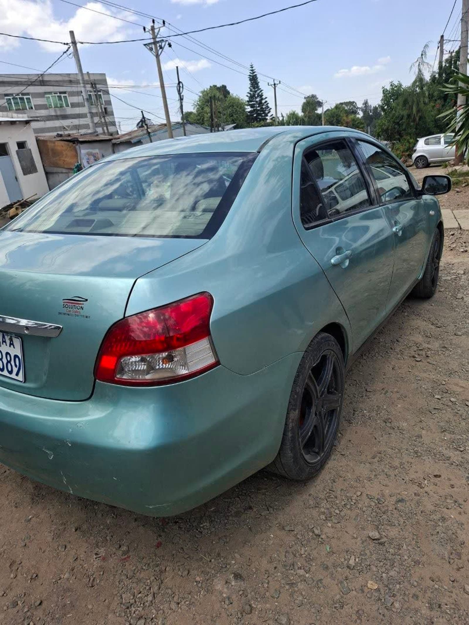2008 Toyota Yaris Belta — photo 3