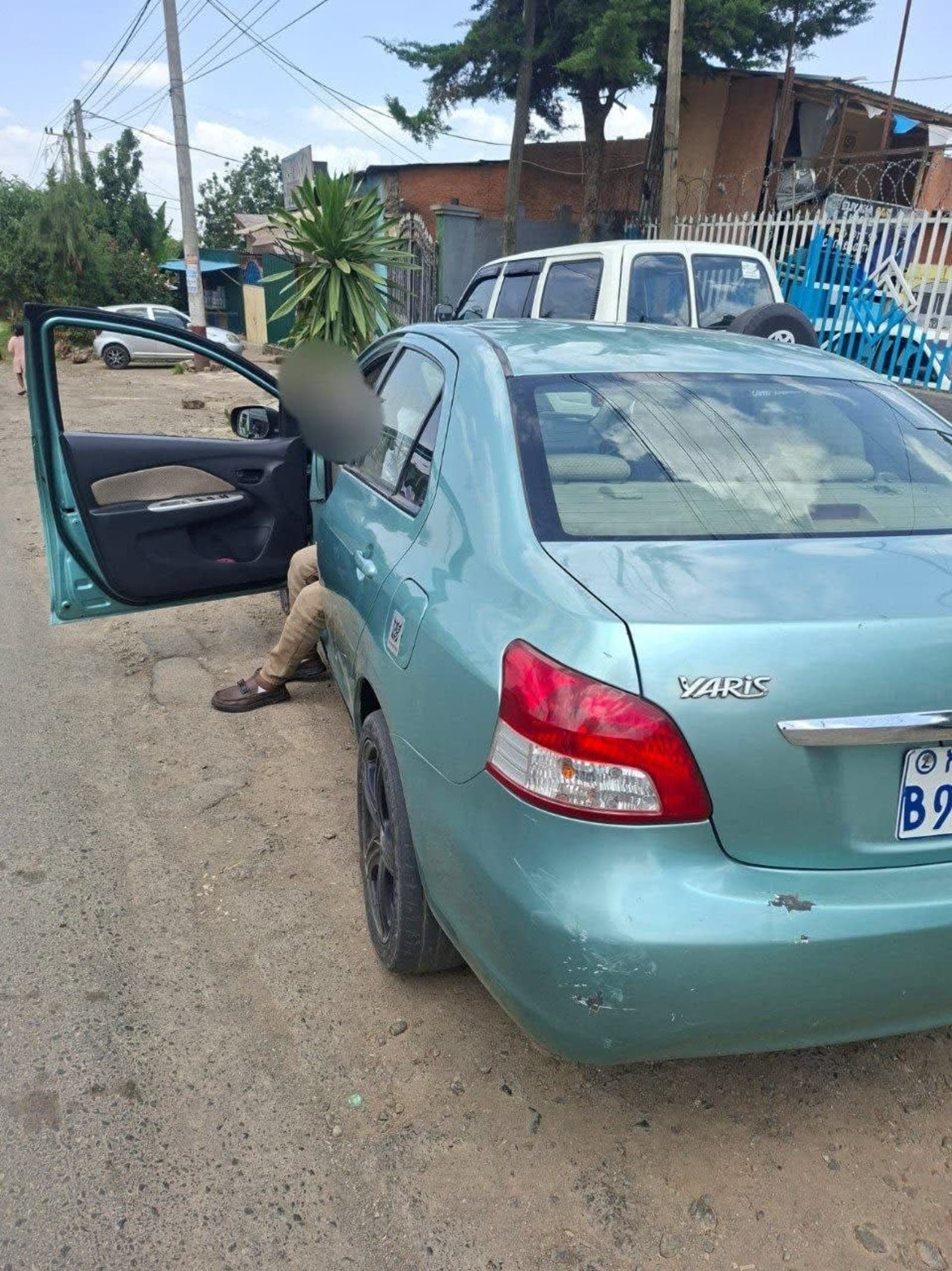 2008 Toyota Yaris Belta — photo 6