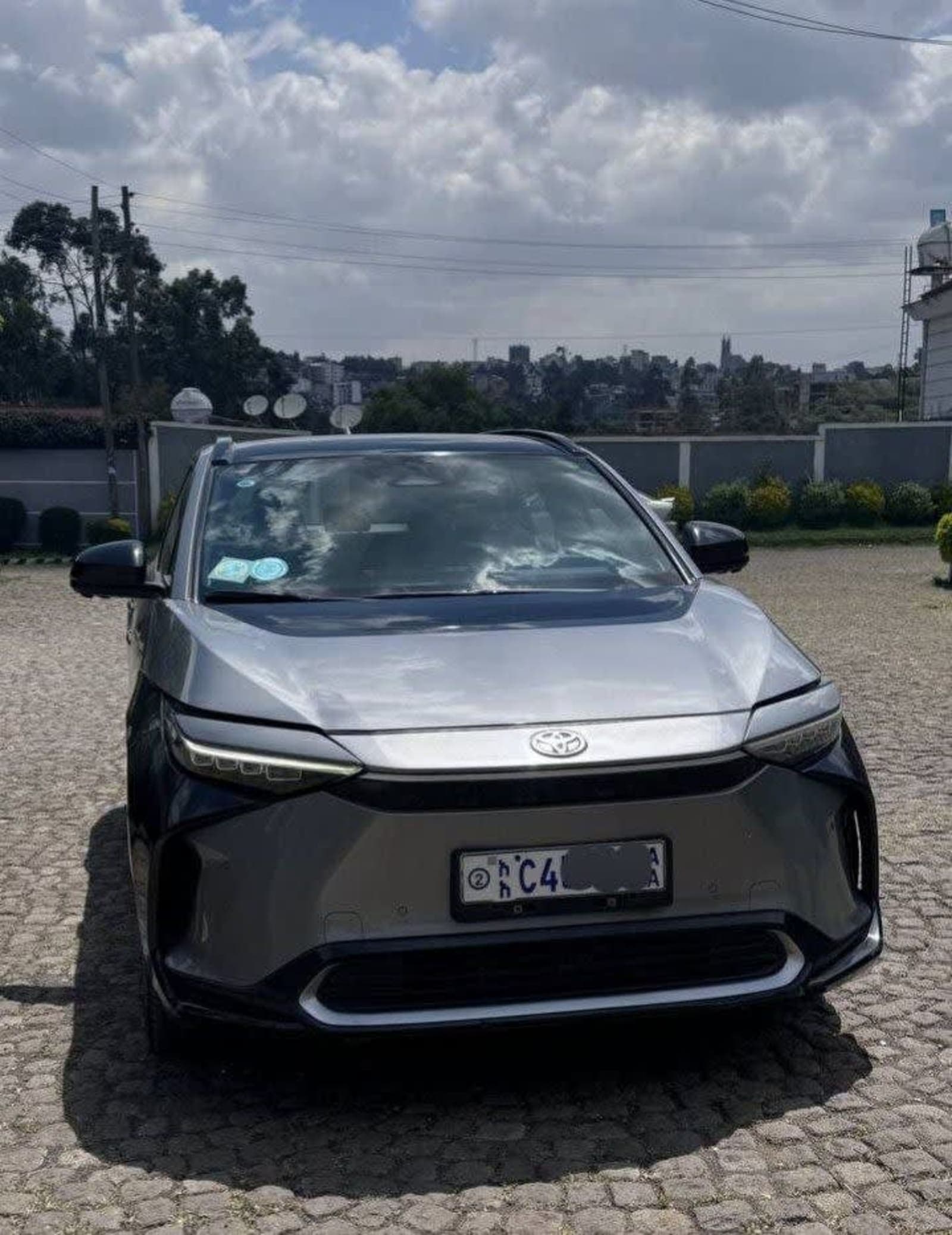 2022 Toyota BZ4X AWD ULTRA — photo 7