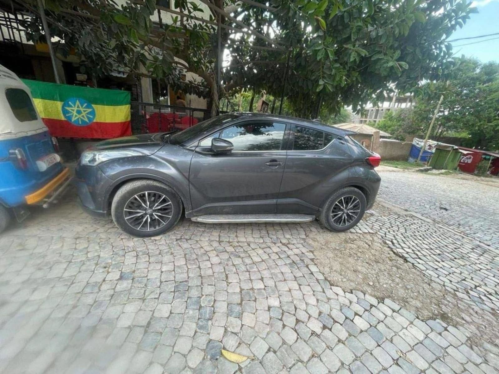 2020 Toyota CHR — photo 2