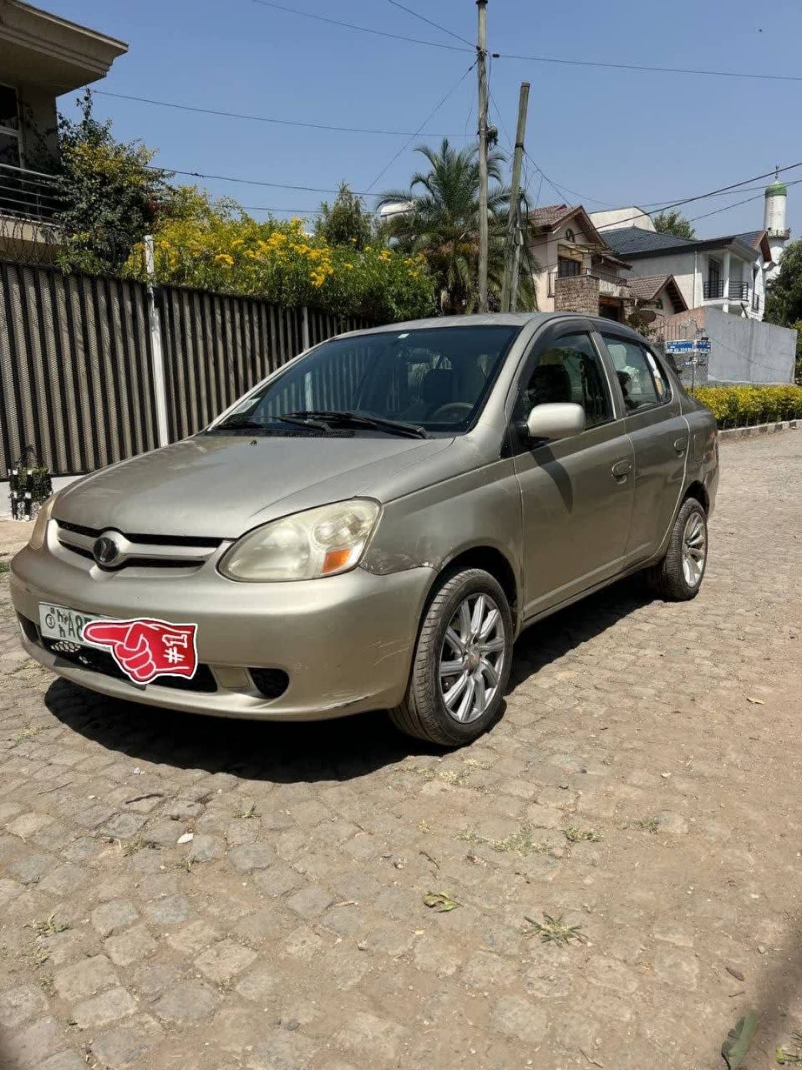 2003 Toyota Platz — photo 3