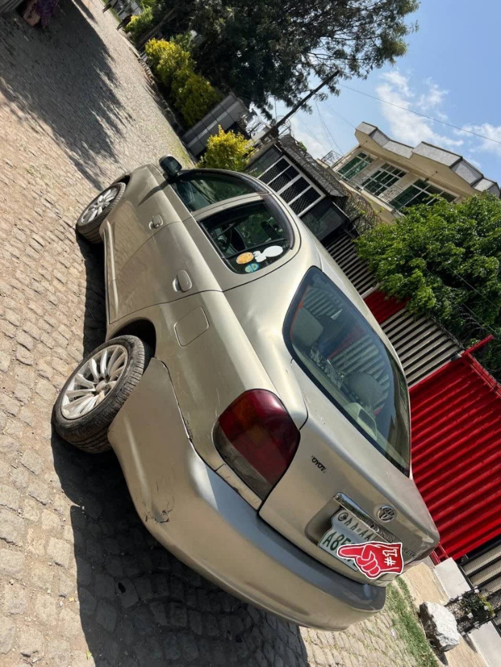 2003 Toyota Platz — photo 6
