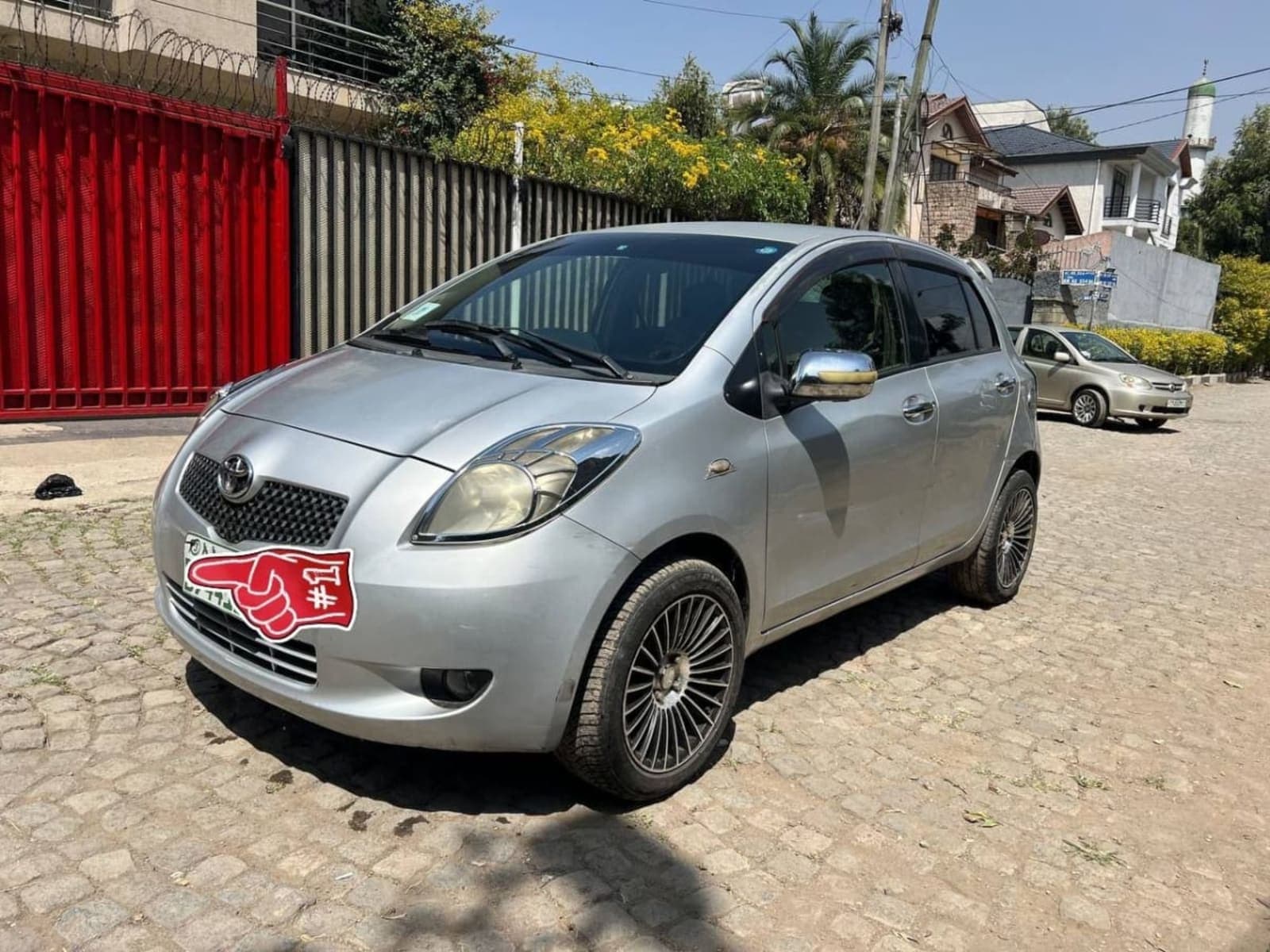 2007 Toyota Yaris Compact — photo 7