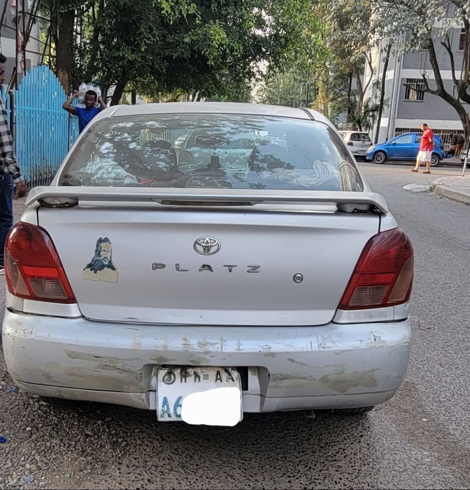 2002 Toyota Platz — photo 3