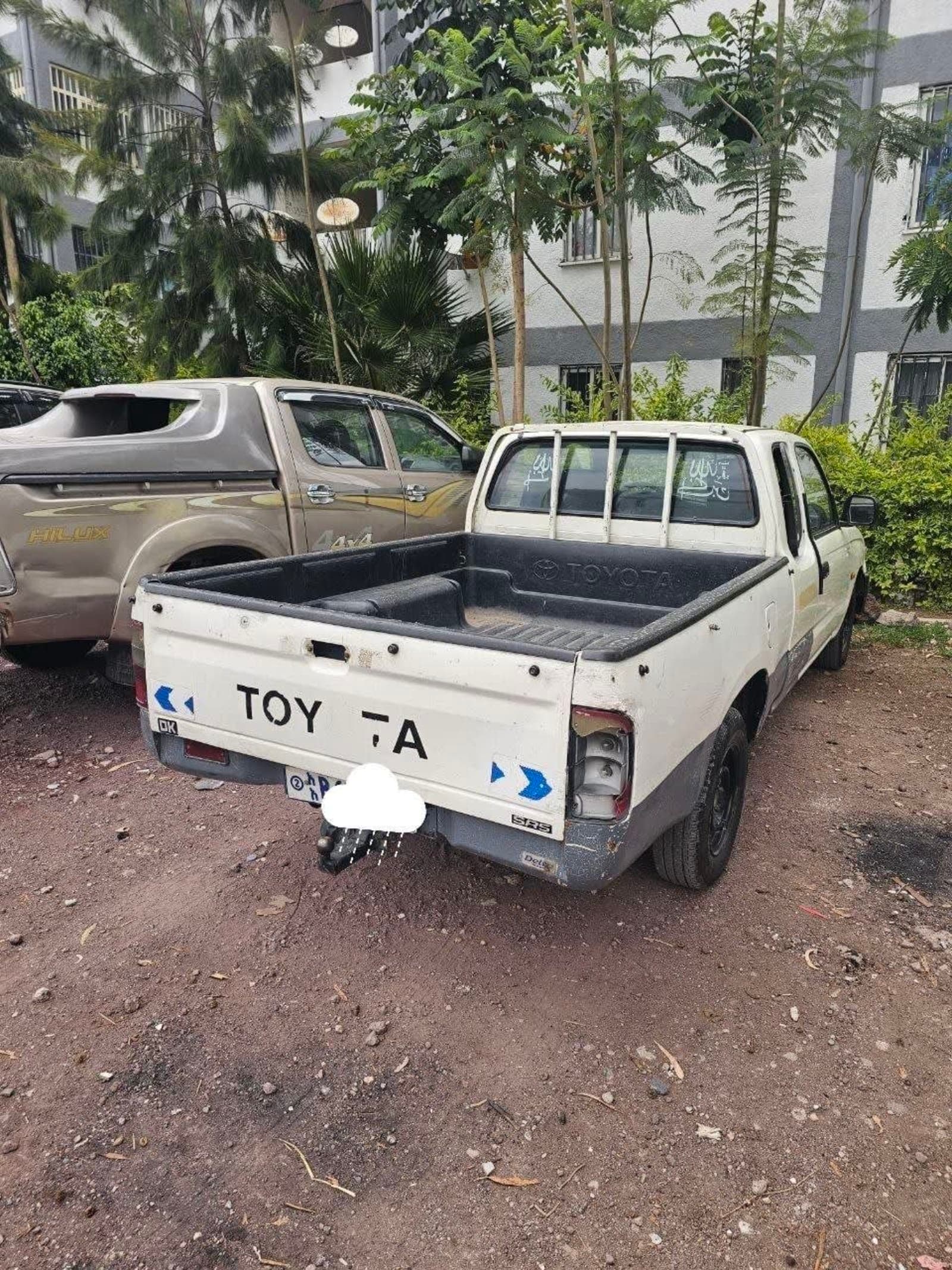 2005 Toyota Hilux Kin Cab — photo 2