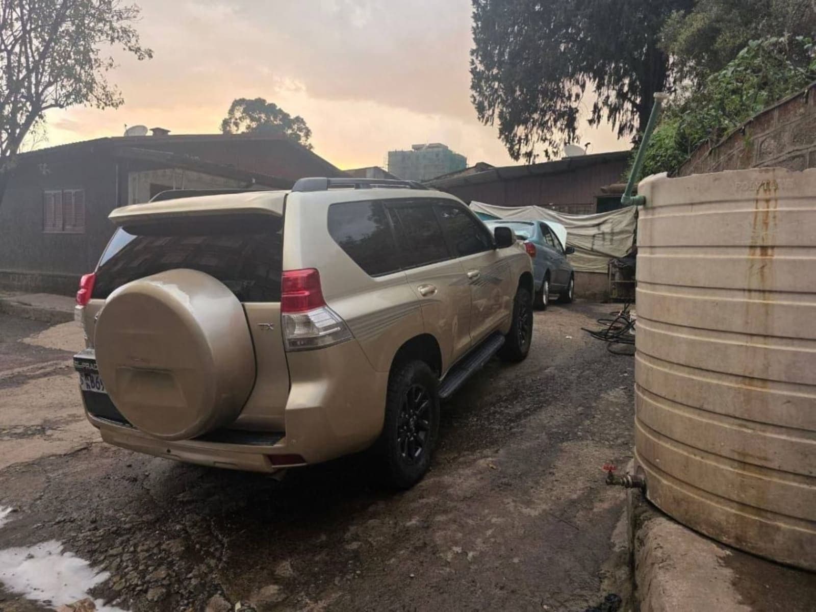 2009 Toyota Landcruiser Prado โ photo 2