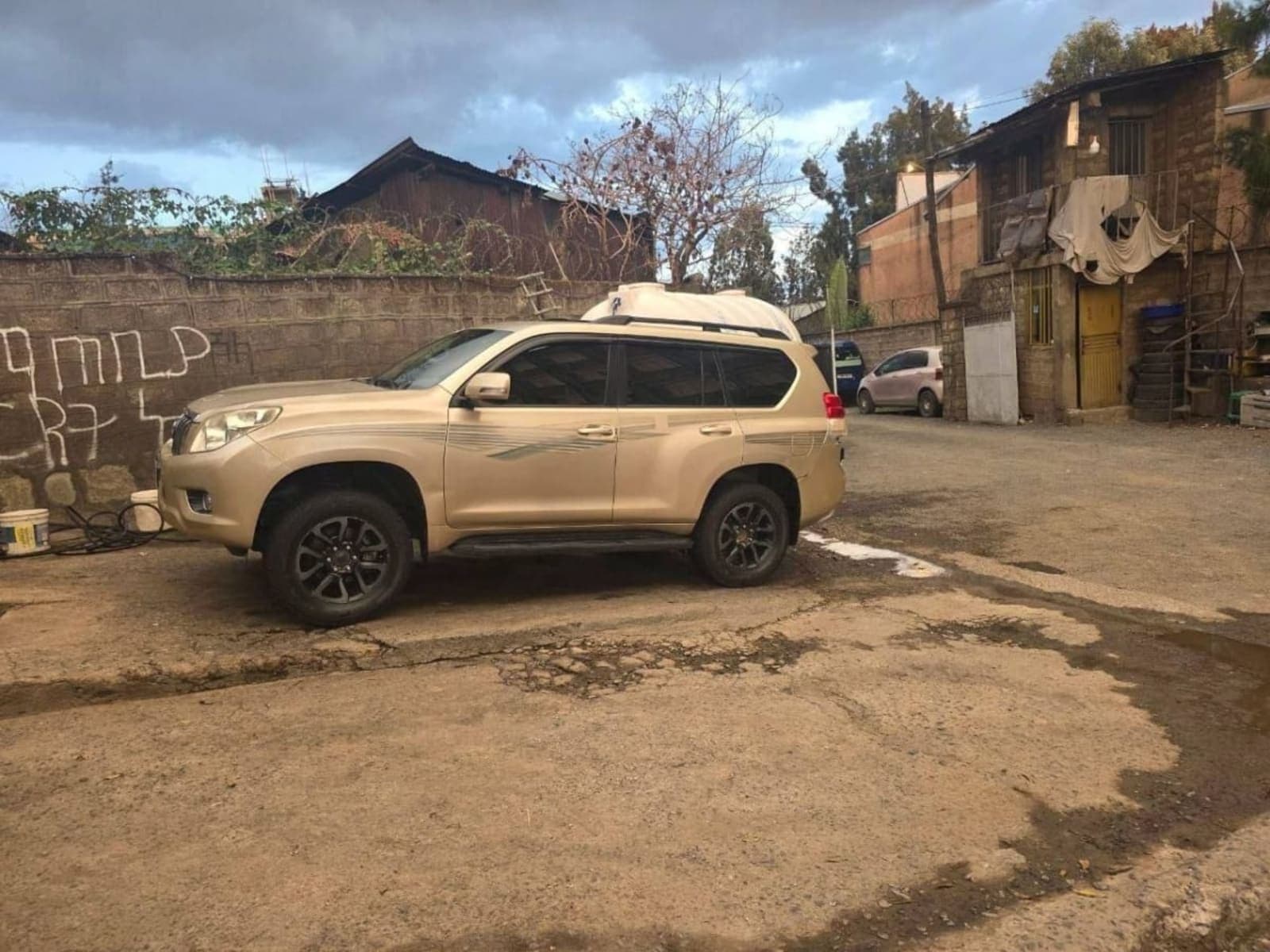 2009 Toyota Landcruiser Prado โ photo 4