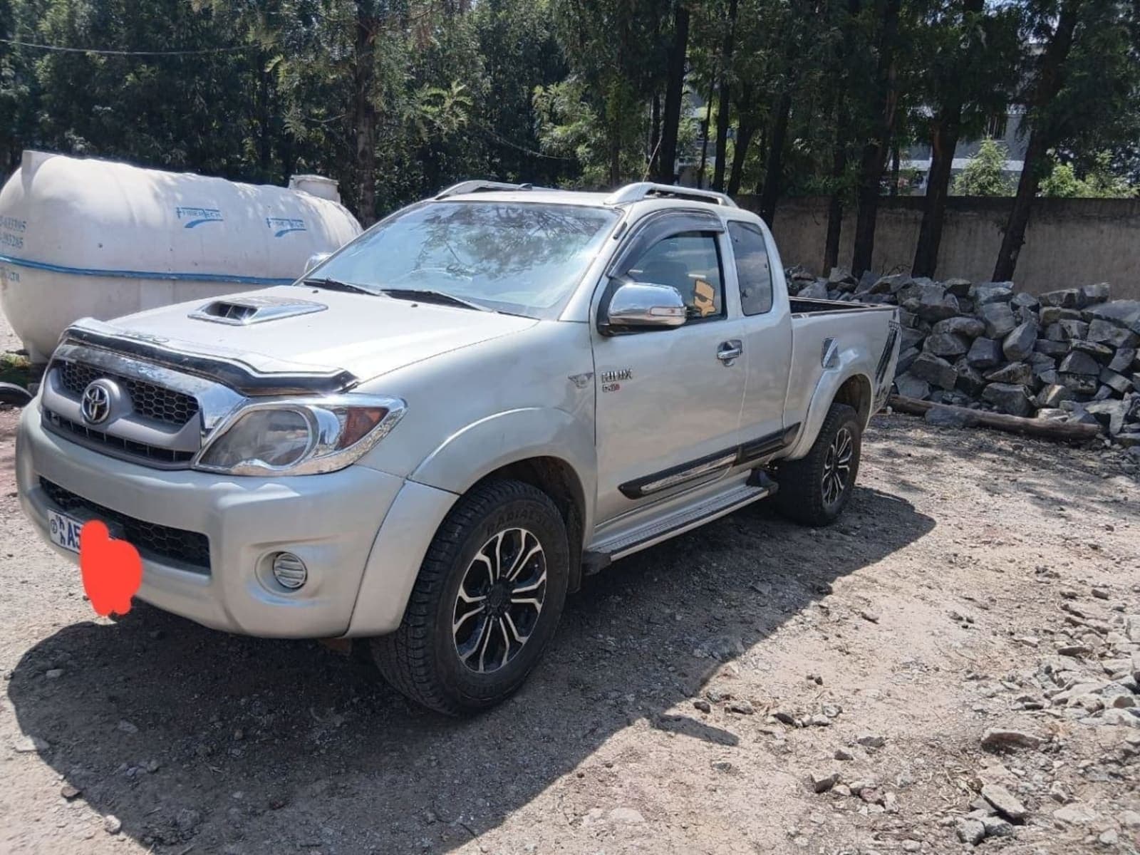 2008 Toyota Hilux — photo 1