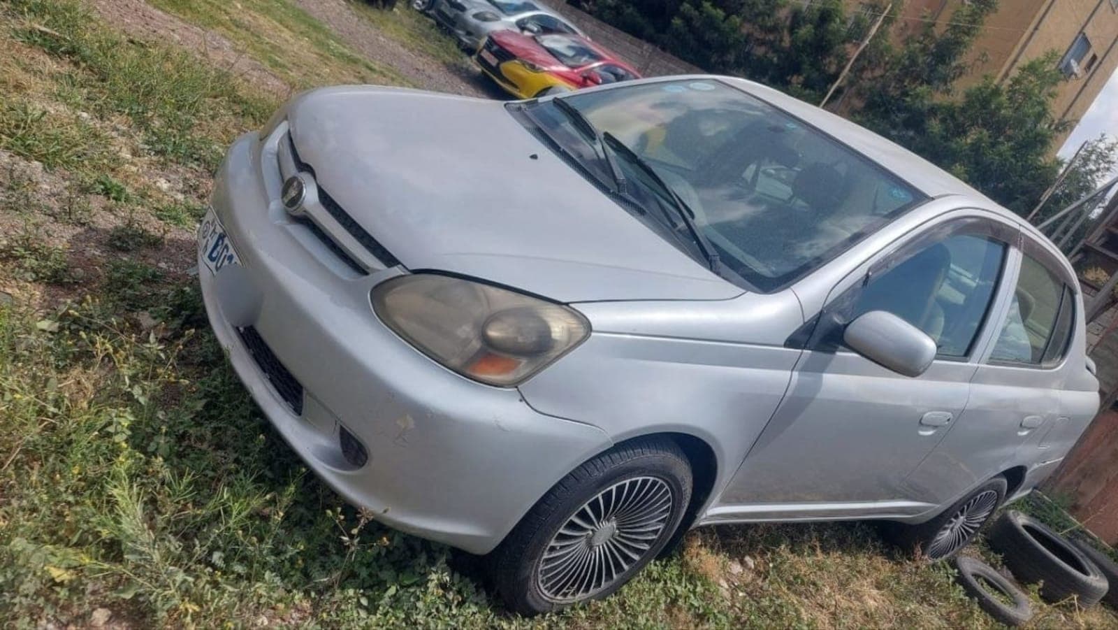 2005 Toyota Platz — photo 5