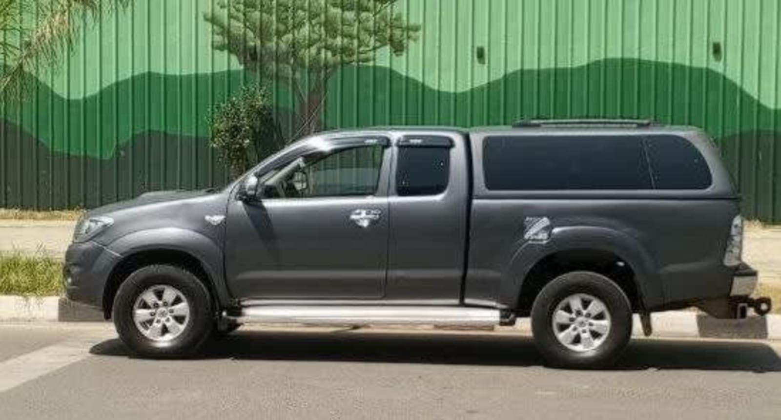 2010 Toyota Hilux — photo 5