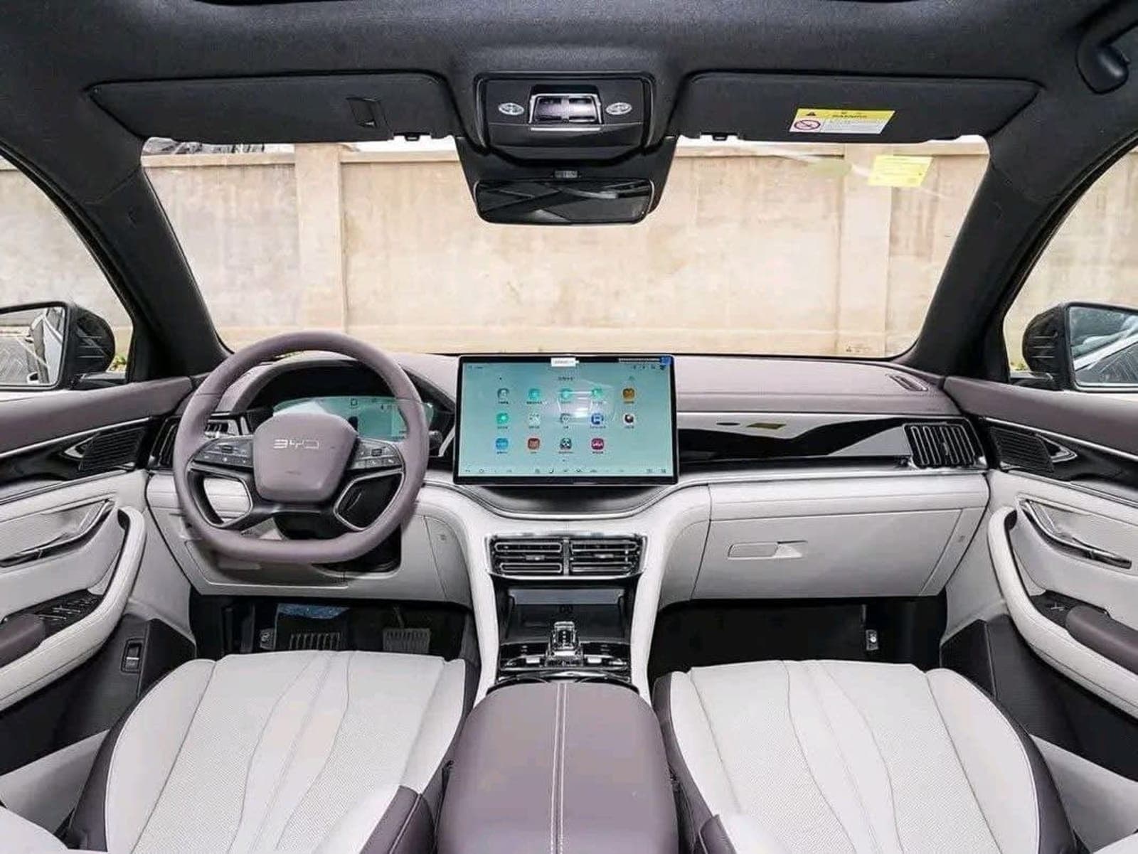2025 BYD Song Plus Smart — photo 4