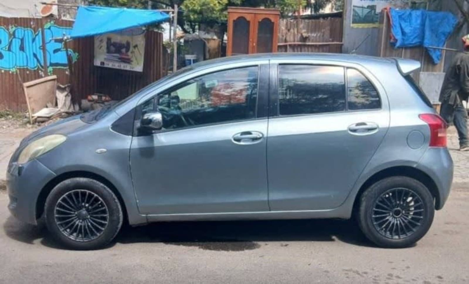 2008 TOYOTA COMPACT — photo 4