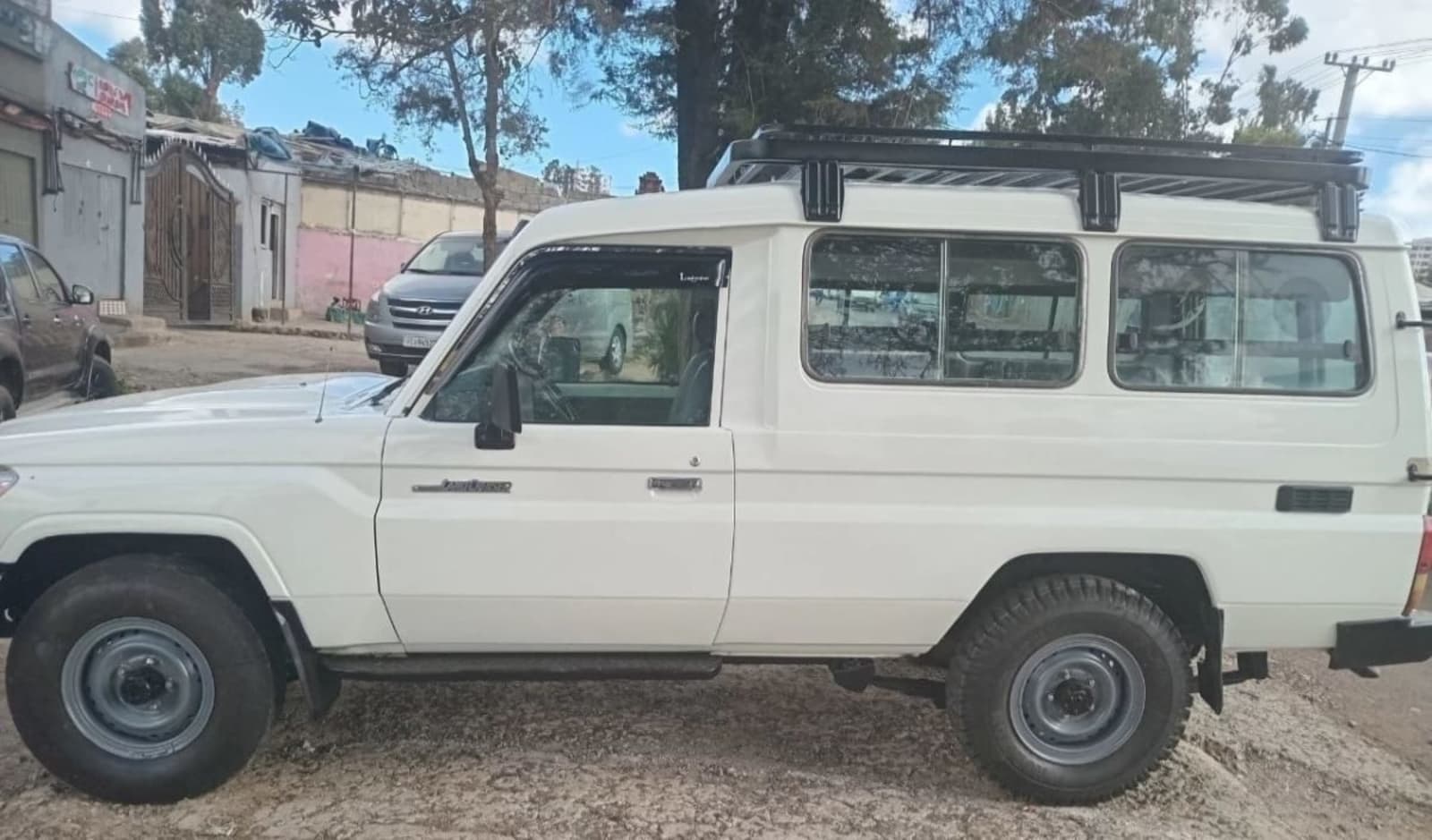 2012 Toyota Land Cruiser