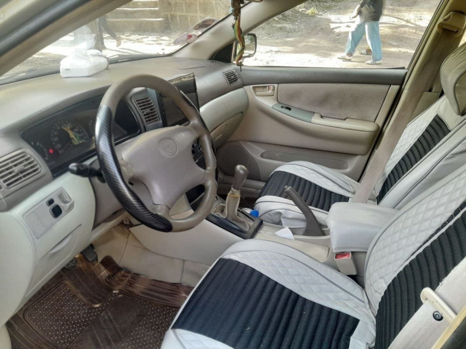 2003 Toyota Corolla — photo 4