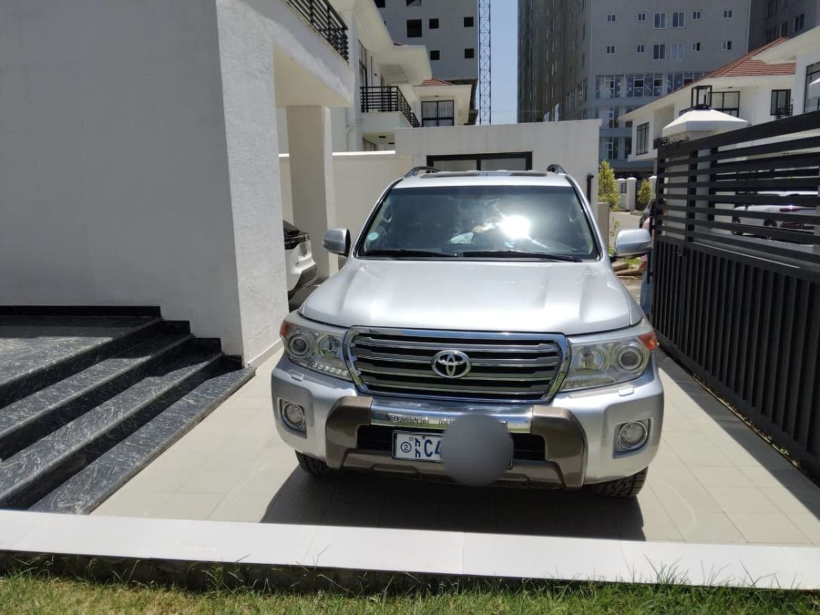 2015 Toyota Land Cruiser VX