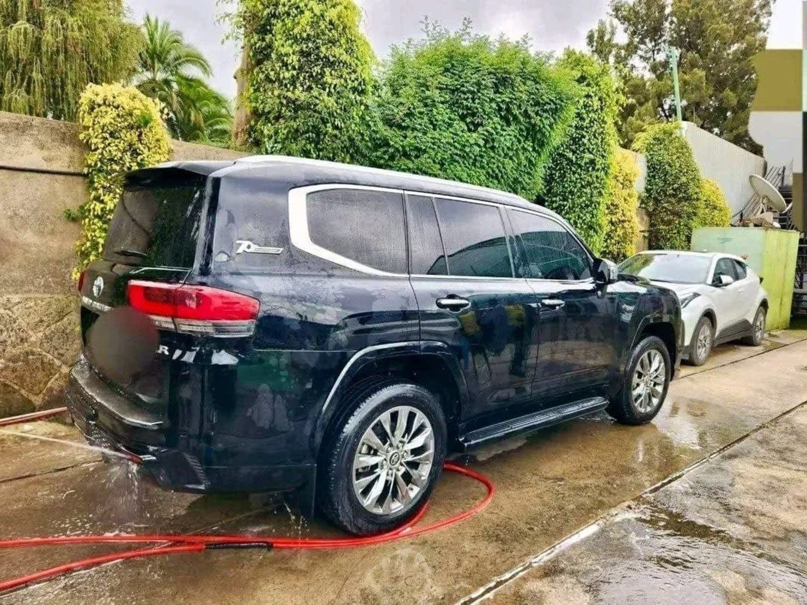 2023 Toyota LandCruiser V6 VXR — photo 4