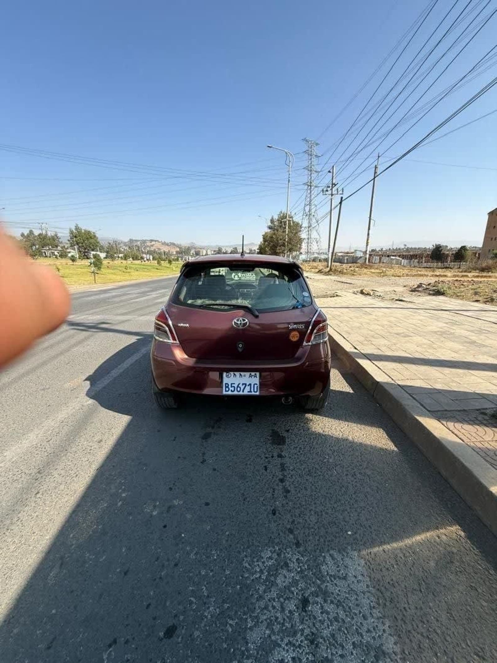 2010 Toyota Yaris Compact — photo 5