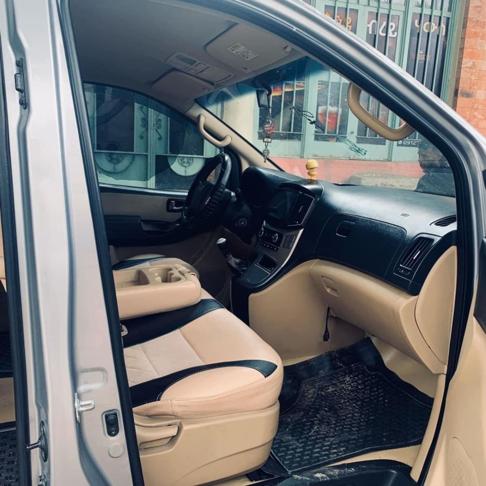 2017 Hyundai H1 Starex — photo 3