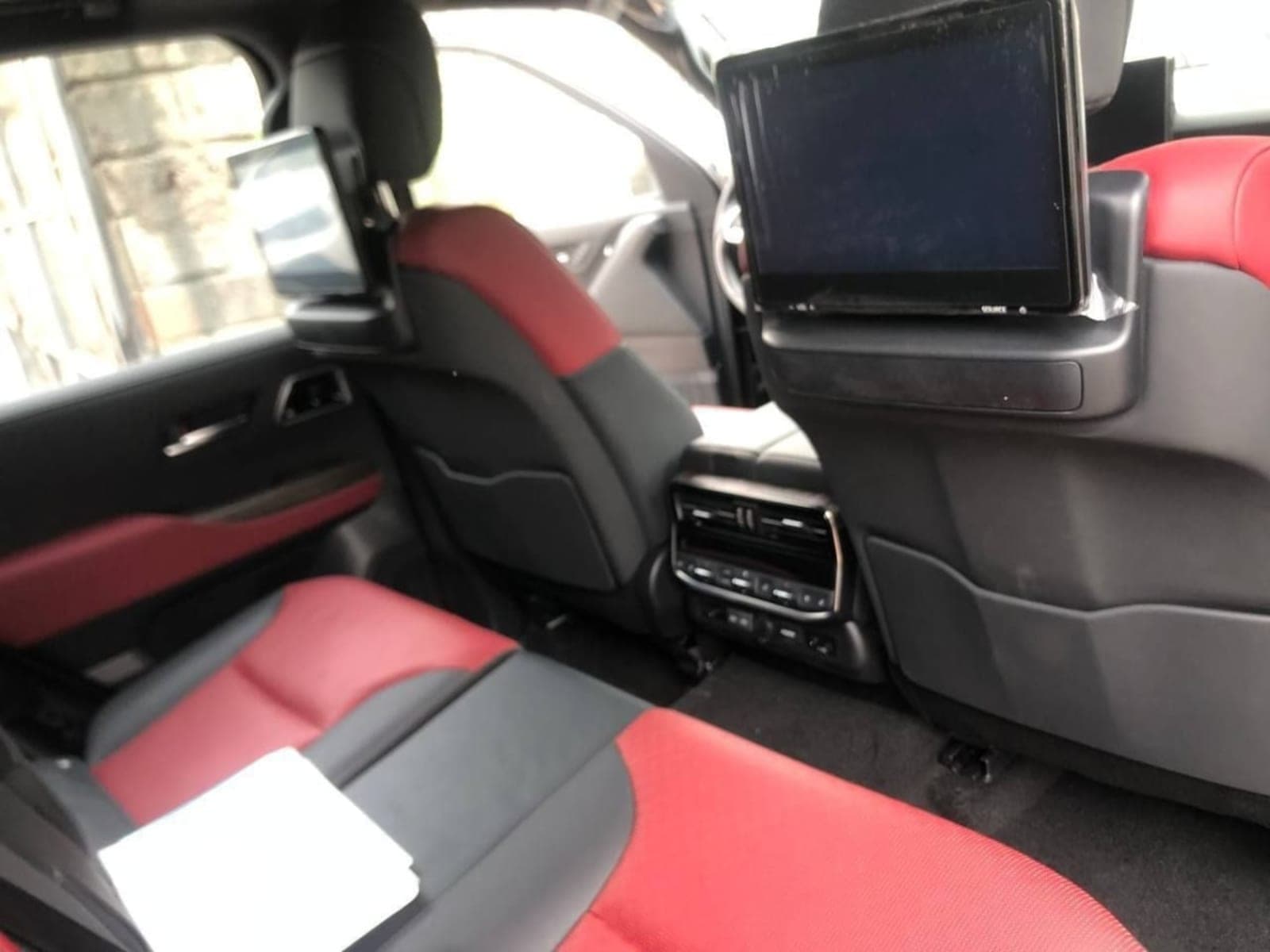 2023 Toyota Landcruiser V-XR — photo 3