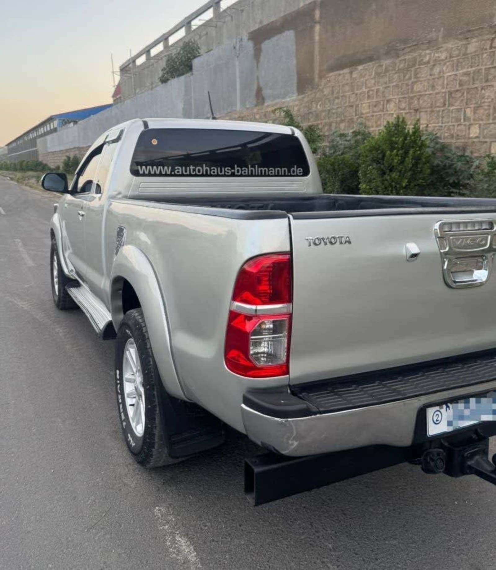 2012 Toyota Vigo King Cab — photo 3