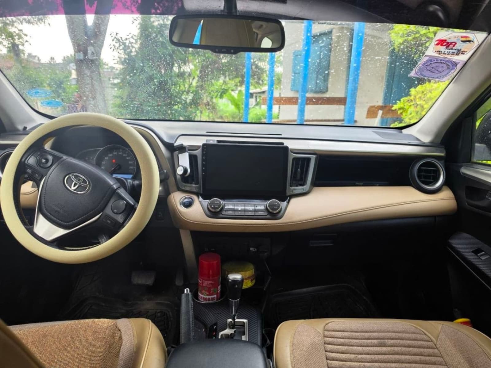 2013 Toyota Rav4 — photo 5