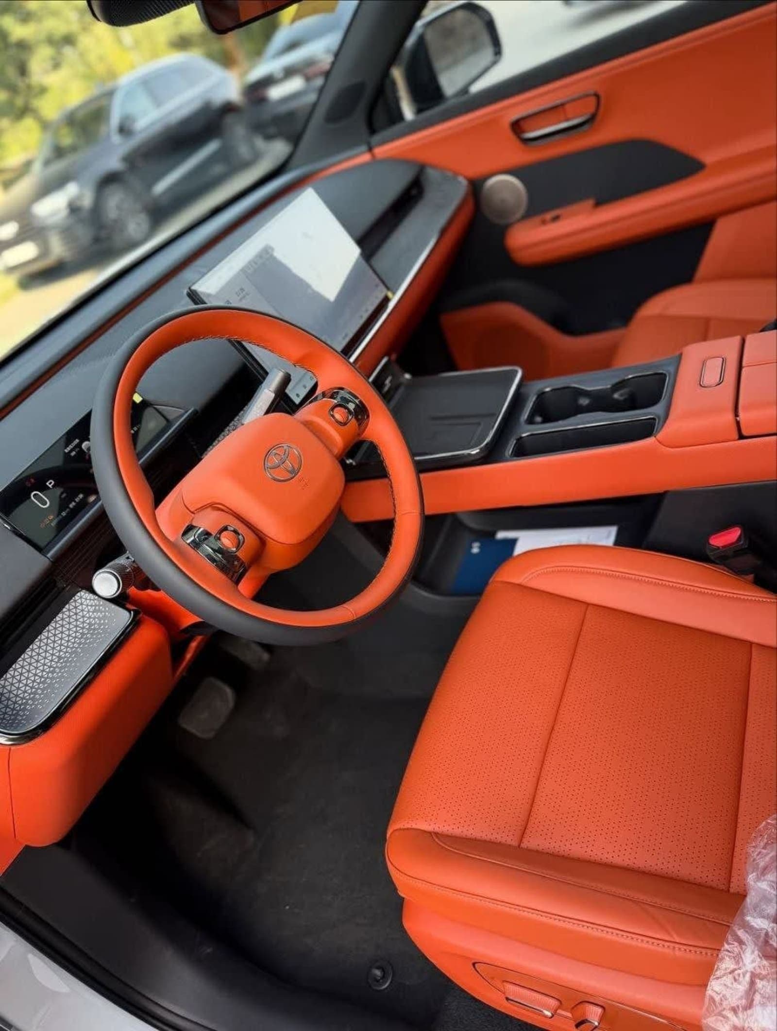 2025 Toyota BZ3X 615 LONGRANGE Smart Drive Edition — photo 5