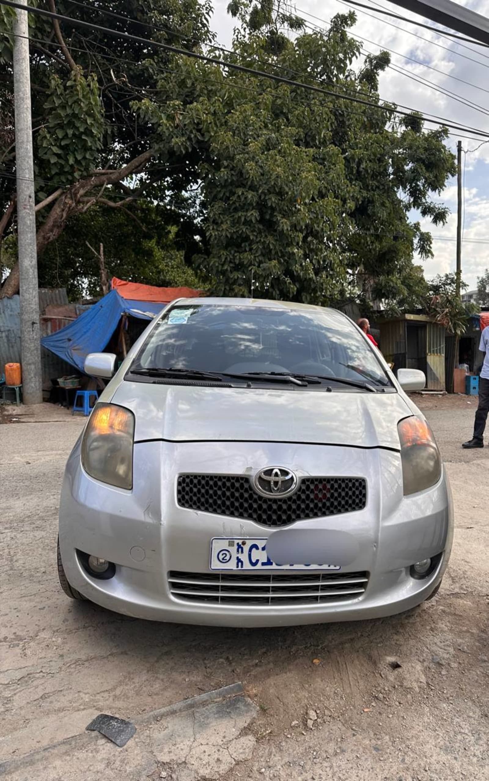 2008 Toyota Yaris Compact — photo 1
