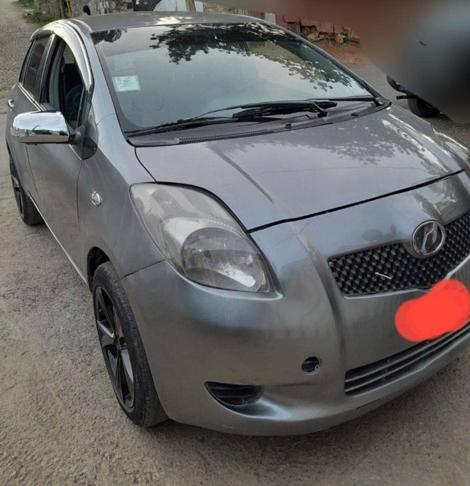 2007 Toyota Yaris Compact — photo 3