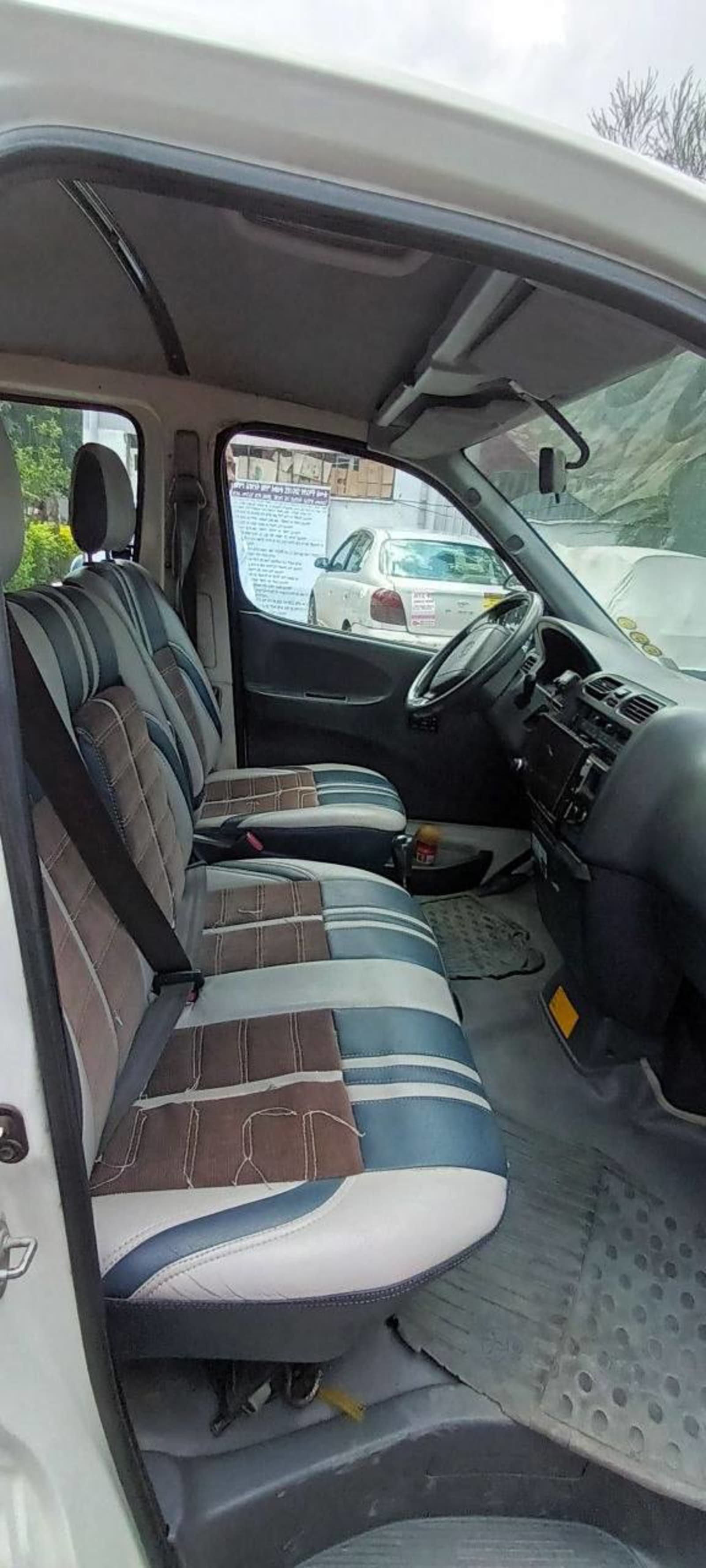 2002 Toyota D4D Dolfine — photo 8