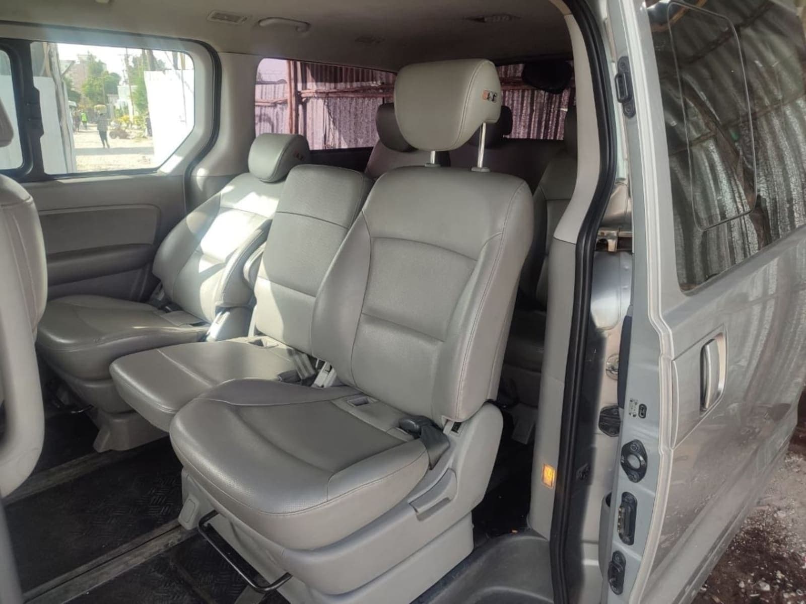 2020 HYUNDAI Grand Star-x — photo 3