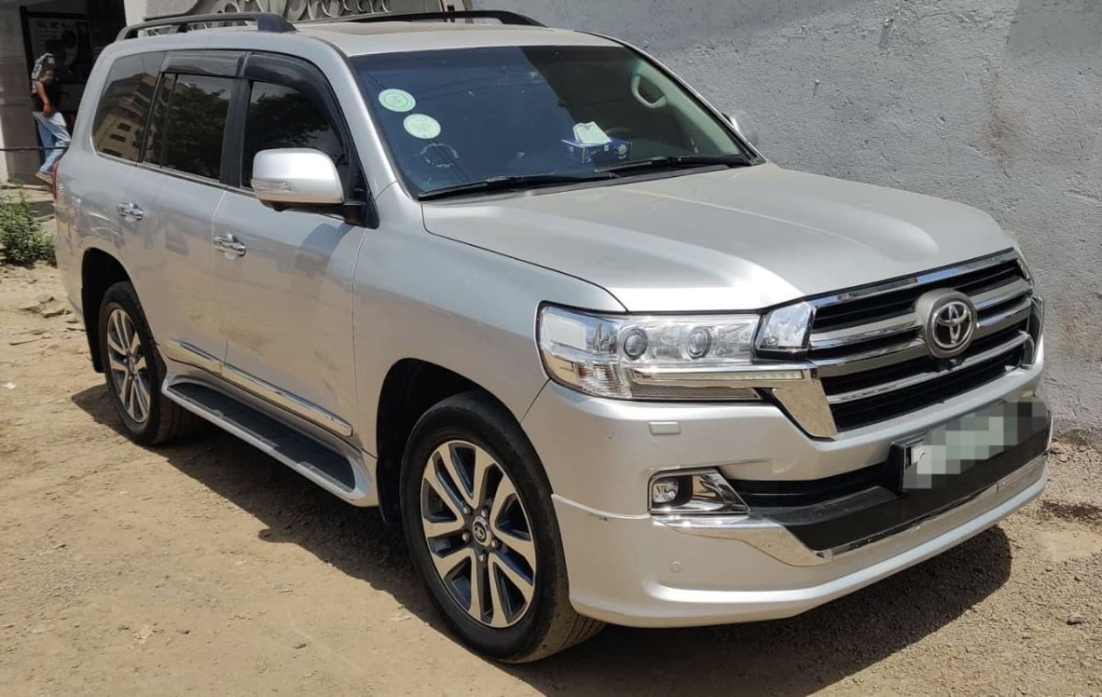 2021 Toyota Landcruiser V8 — photo 3