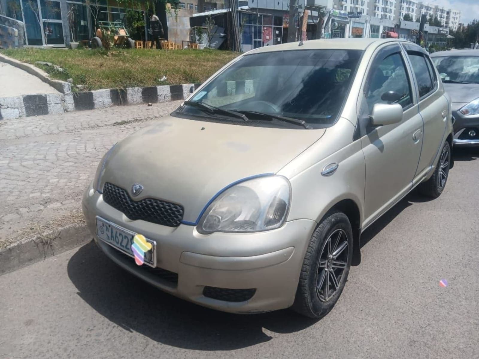 2003 Toyota Vitz