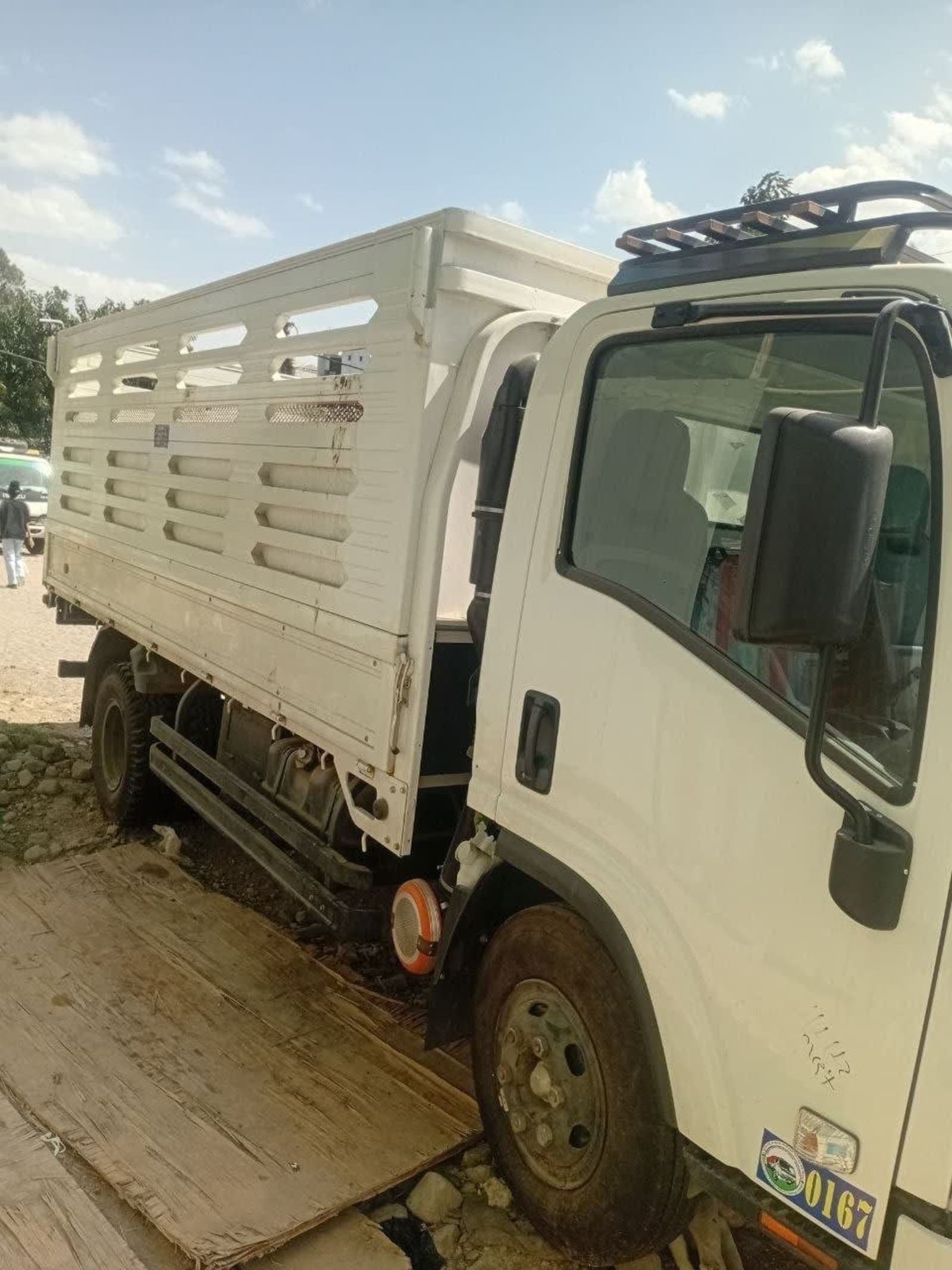 2025 ISUZU OBAMA โ photo 3
