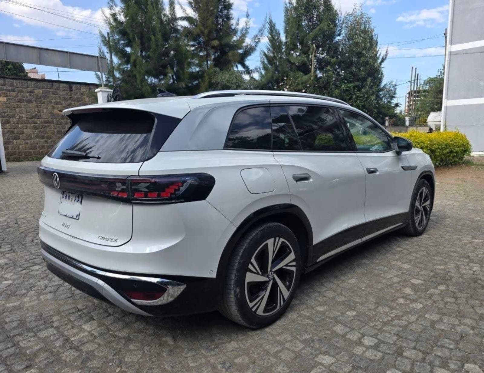 2024 Volkswagen ID.6 Crozz Pro — photo 6