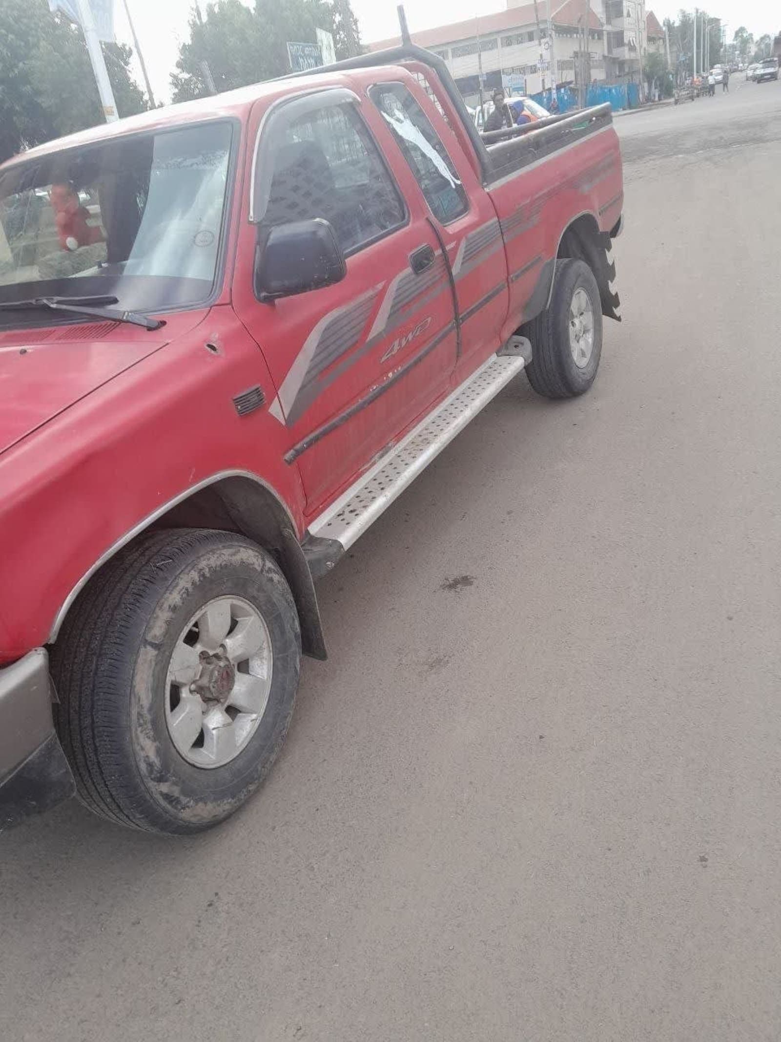 1997 Toyota Hilux Pickup — photo 5